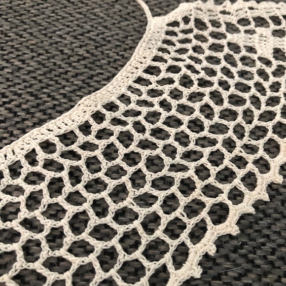 Vintage 1990’s Hand Crafted Crocheted Collar, 11“ Wide (Fits A Smaller Neck) - Picture 5 of 7